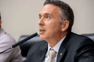 Procurador-geral do DF pede demissão em meio à tentativa de socorro do BRB