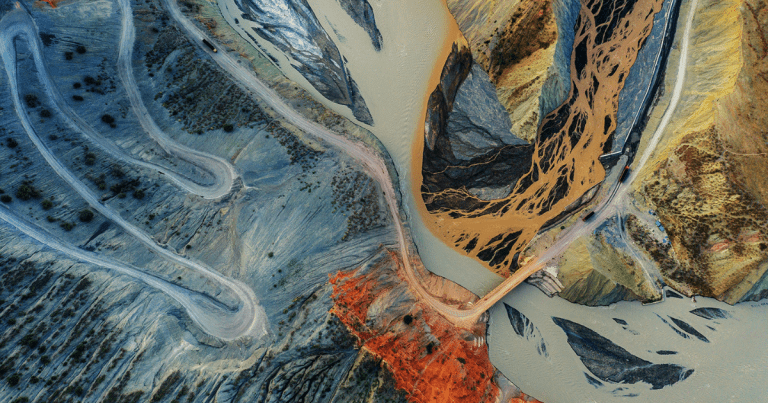 Mineradora norte-americana compra mais importante planta de Terras Raras do Brasil e direciona produção para os EUA