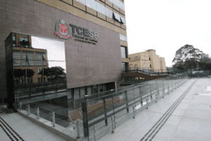 TCE flagra contratos para parentes de vereadores e superfaturamento de obras com emendas Pix em SP