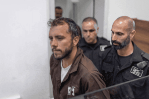 Tribunal de Israel prorroga prisão de ativistas brasileiro e palestino detidos em flotilha para Gaza