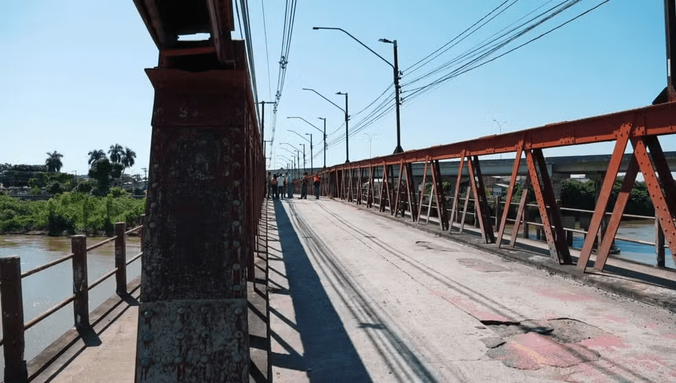 Ponte de Ferro completa dois meses interditada e segue em fase final de estudos técnicos em Campos dos Goytacazes