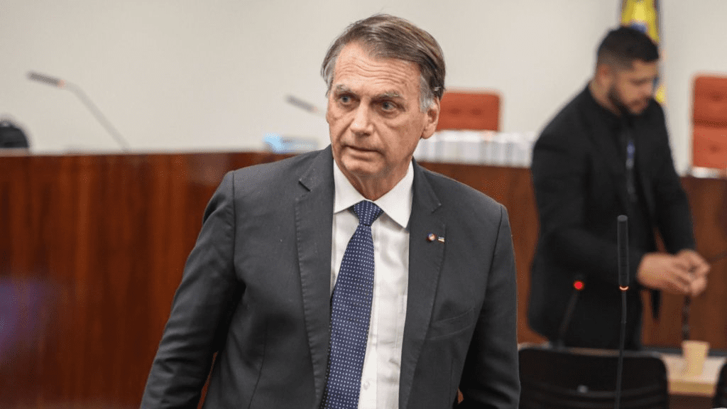 Avesso à leitura, Jair Bolsonaro não lê livros nem para reduzir pena