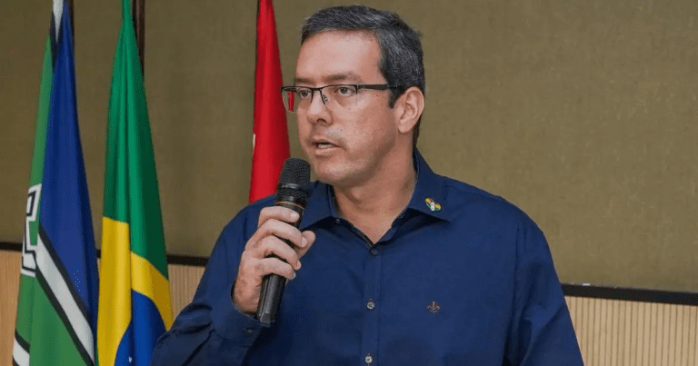 PF mira milícia digital de R$ 25 milhões ligada a Dr. Furlan, ex-aliado de Alcolumbre
