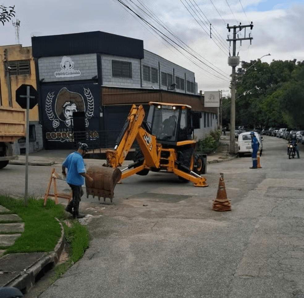 Empresa que fechou 'buraco fake' usado em vídeo também pagou propina em ação que afastou 'prefeito tiktoker', diz PF