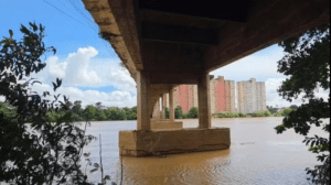 Deslizamento e problemas estruturais em pontes preocupam moradores em Campos dos Goytacazes