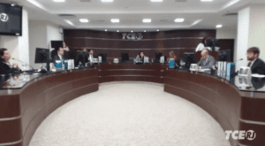 Após criação de novos penduricalhos, três procuradores do TCE-RJ receberam R$ 4,2 milhões cada em apenas um mês