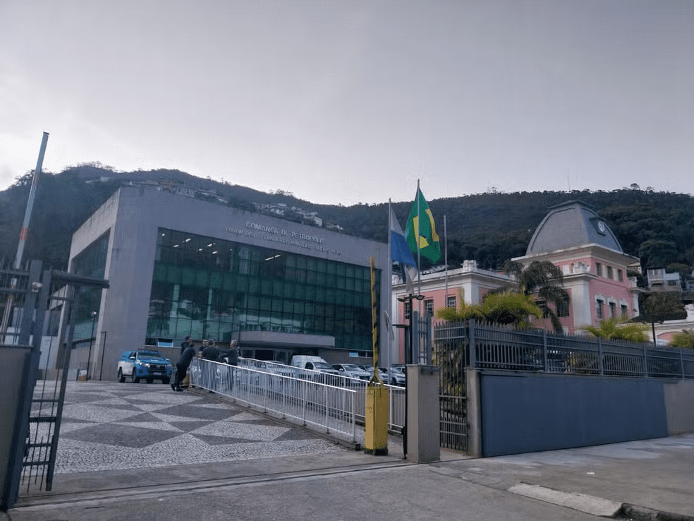 Justiça multa Estado em R$ 30 mil por atraso na implantação da DEAM em Petrópolis