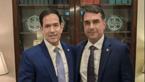 Rubio responde a Flávio Bolsonaro e diz que manterá tarifaço pedido por Eduardo