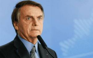 Se a lei for cumprida, Bolsonaro voltará para a cadeia