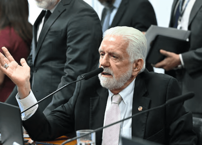 Jaques Wagner negou vínculo com Vorcaro em discurso no Senado antes de operação