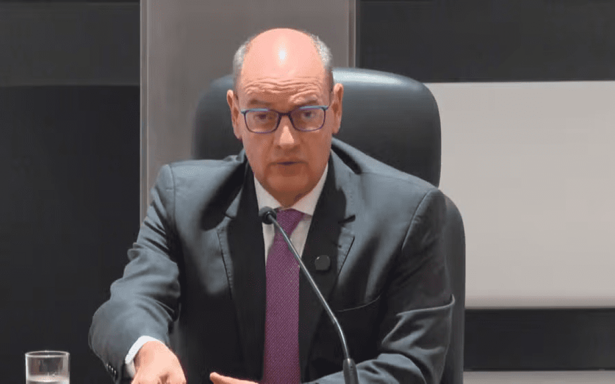 Governador em exercício do RJ exonera mais 94 servidores; total chega a 638 e economia pode atingir R$ 30 milhões por ano