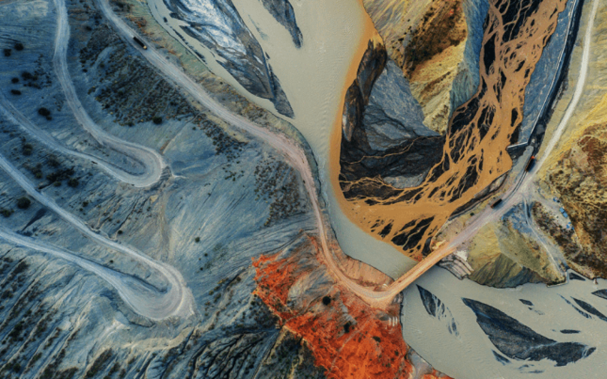 Mineradora norte-americana compra mais importante planta de Terras Raras do Brasil e direciona produção para os EUA